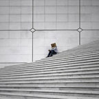 Cardboard Box Head #11 - Breakout (photographie conceptuelle)