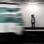 Cardboard Box Head #7 - Repeat the same routine (photographie conceptuelle)