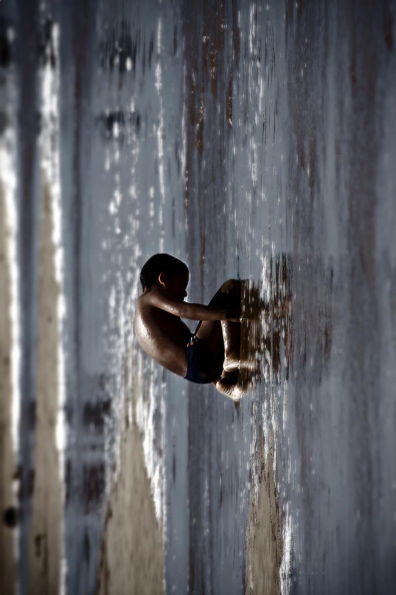 Le pr�cheur � la verticale - Conceptual photography