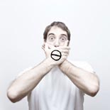 Trois singes de la sagesse - Museler - Portrait et autoportrait photographique