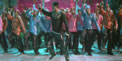 Shahrukh Khan en pantalon en cuir...