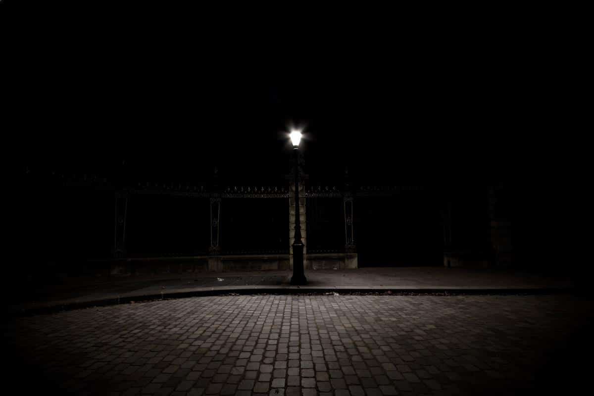 Night photography - a solitary lamp post